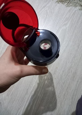 Kırmızı Renkli Termos - Görsel 3