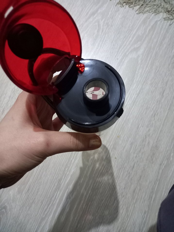 Kırmızı Renkli Termos - Görsel 3