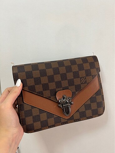 Louis Vuitton Paris şık çanta