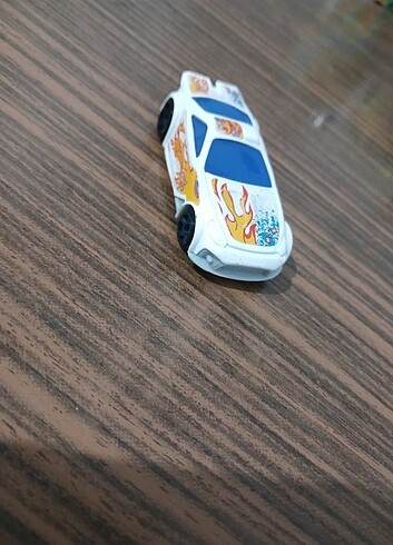 HOTWHEELS ARABA 