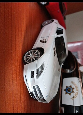 MERCEDES SLS AMG 1:24 