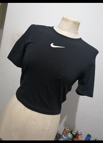 Siyah crop 