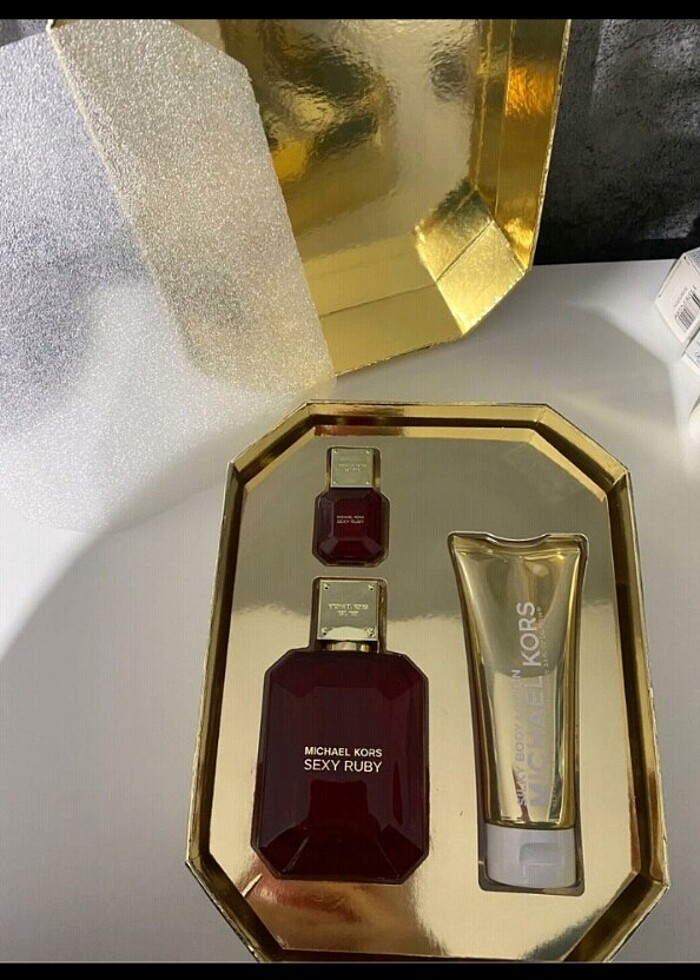 ORJINAL MICHAEL KORS PARFUM - Görsel 3