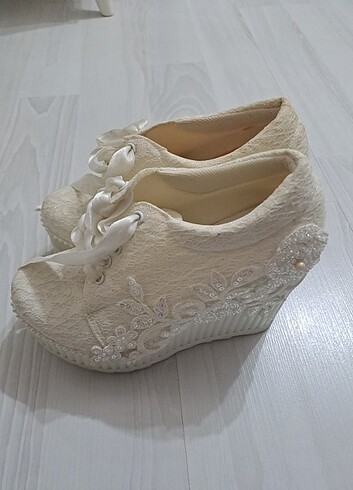 36 Beden 36 NUMARA, 13 CM, SPOR GELİN AYAKKABISI