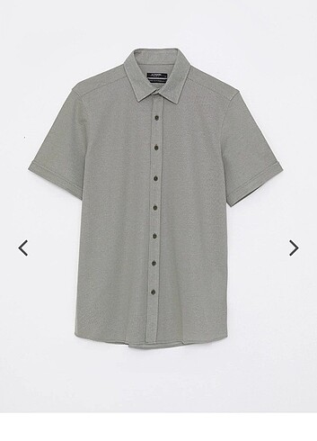 LCWAIKIKI Basic Regular Fit Kısa Kollu Erkek Gömlek 
