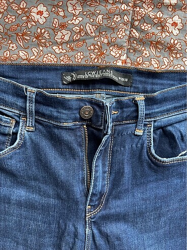 LC Waikiki Kot pantolon