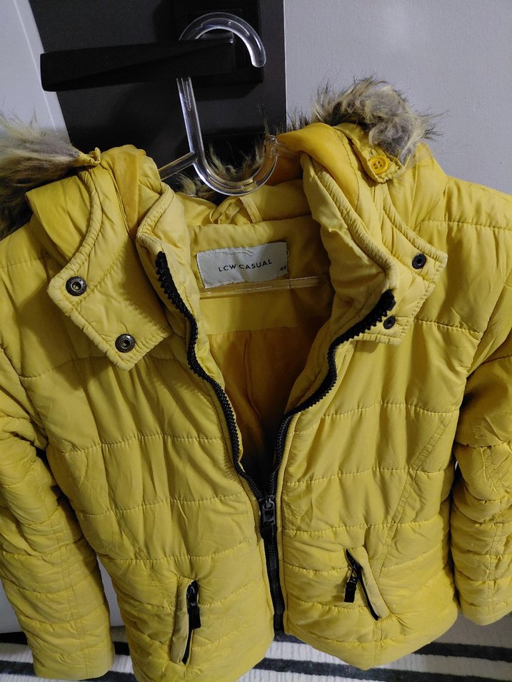 Sarı Kürklü Kadın Kışlık Ceket - Görsel 3