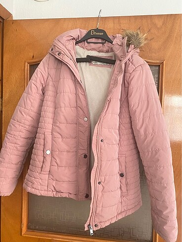 Pembe mont