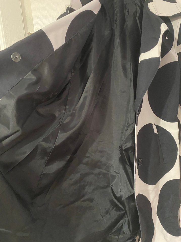 Oversize Puantiyeli Uzun Kadın Kaban - Görsel 3