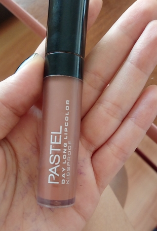 pastel ruj