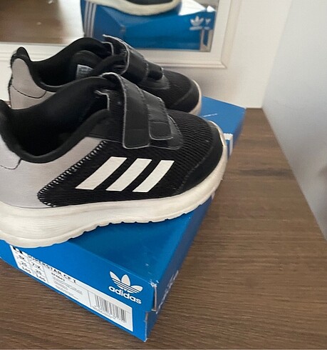 Adidas Adidas