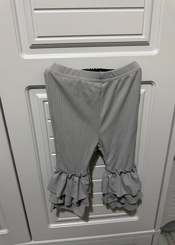 Gri Fırfırlı takım - Görsel 3