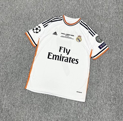 Adidas Real Madrid Nostalji Forma (Ronaldo)