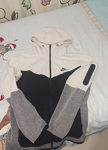 nike tech fleece 