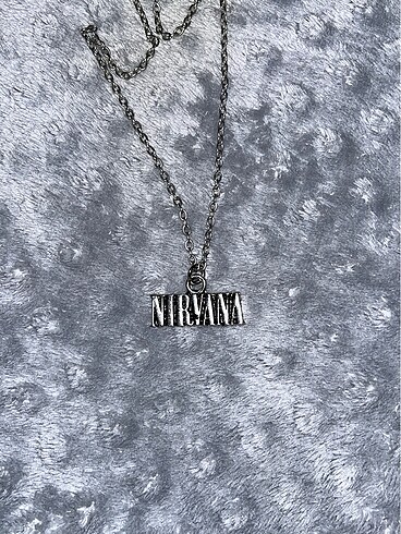 American Vintage nirvana kolye