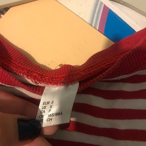 H&M Kadın Kirmizi üst