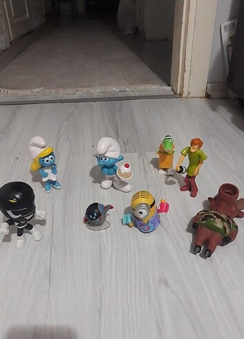 Küçük figür oyuncak 