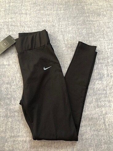 Nike tayt