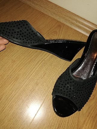 Diğer sıfır ayarinda terlik