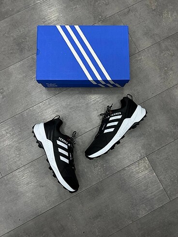 Adidas Terrex Gore-tex