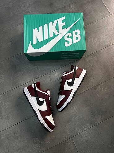 Nike Nike Dunk Low
