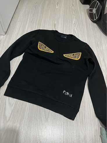 Fendi siyah üst