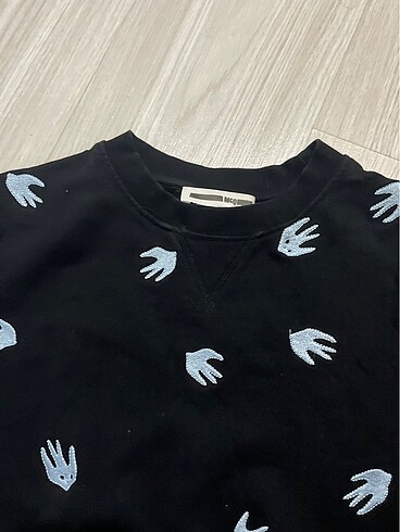 s/m Beden Mcqueen sweat
