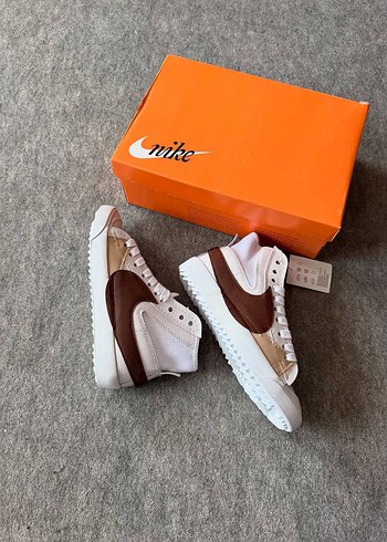 41 Beden Erkek Kahverengi Nike Sneaker