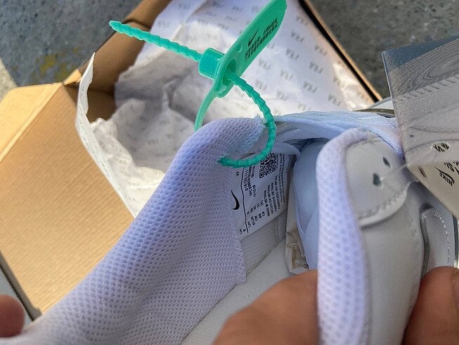 37 Beden beyaz Renk Nike Air force