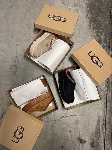 38 Beden siyah Renk UGG Tazz
