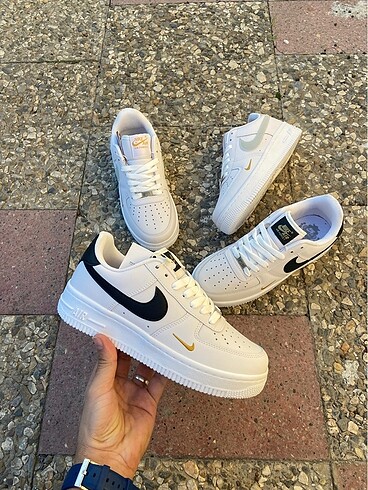 Nike Air force black gold essential