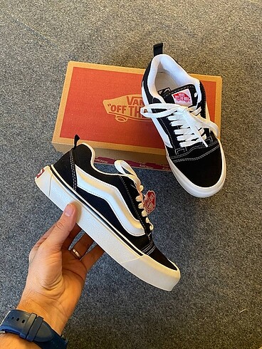 Vans knu skool
