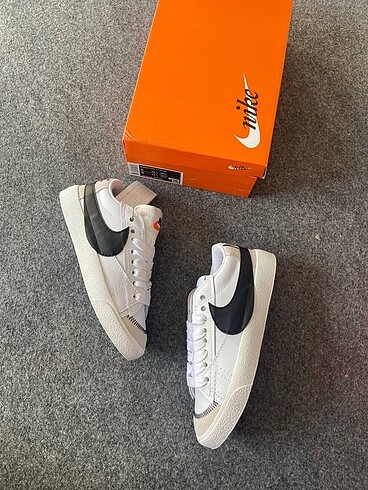 Nike blazeer jumbo