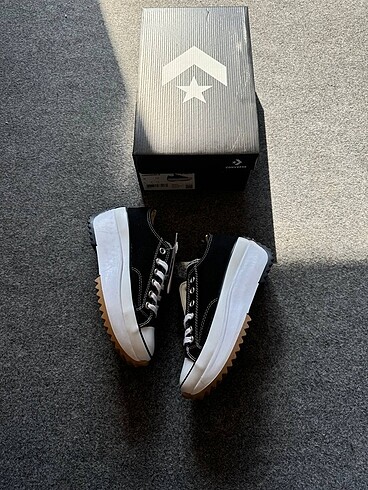 38 Beden siyah Renk Converse runstar