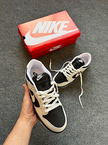 39 Beden Nike dunk reserve panda