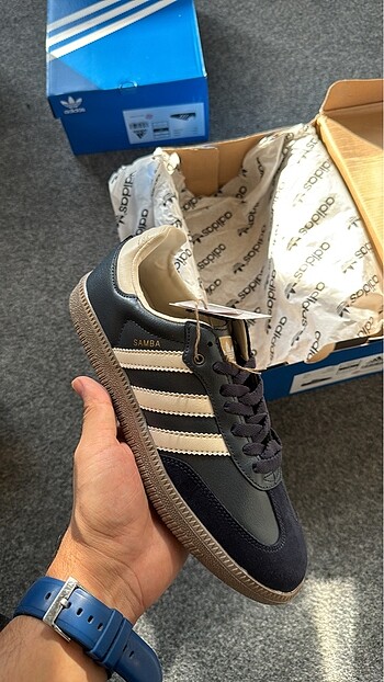 Adidas samba night gun