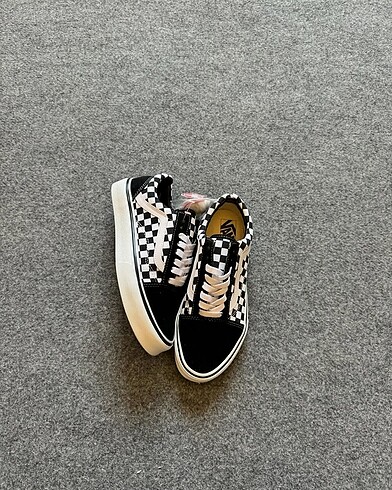 36 Beden siyah Renk Vans old Skool damalı