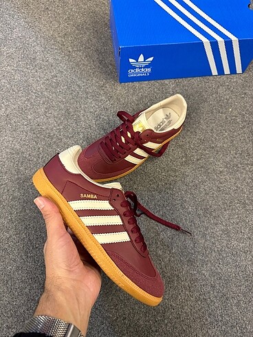Adidas samba bordo