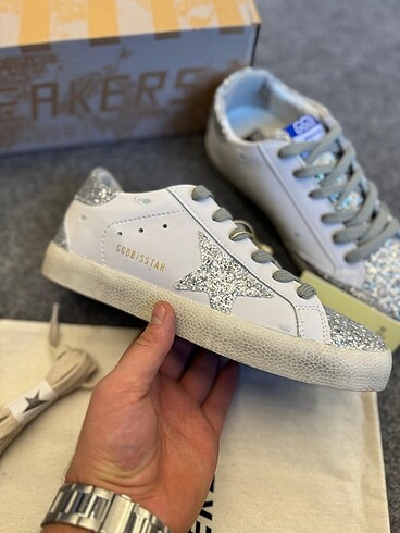40 Beden çeşitli Renk Golden goose ithal ürün