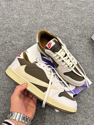 Nike Travis Scott
