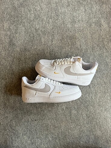 Nike Air Force grey essential