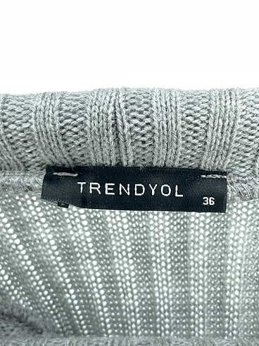 36 Beden çeşitli Renk Trendyol & Milla Kazak / Triko %70 İndirimli.