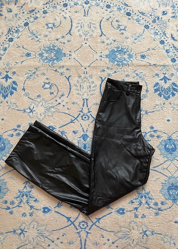 Hakke Siyah Deri Yuksek Bel Pantolon