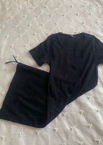 Kısa Kollu Siyah Mini Buzgulu Elbise