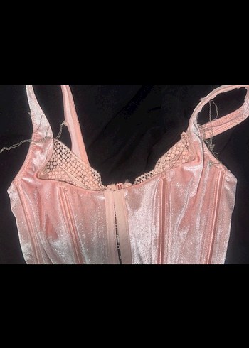 Penti penti zincir detayli pembe simli korseli bralet