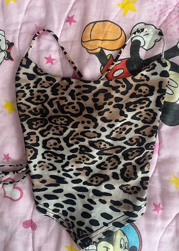 s Beden leopar desenli arkasi baglama detayli v model crop
