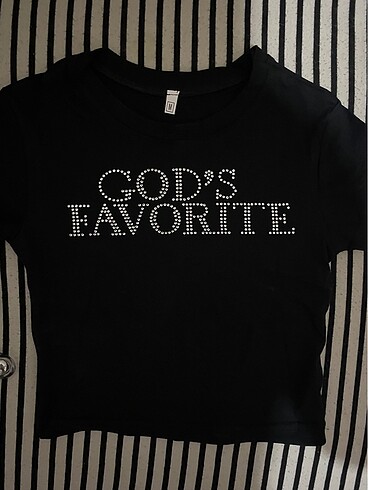 Bershka taşlı crop bluz god?s favorite