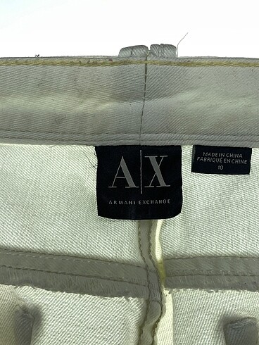 38 Beden beyaz Renk Armani Exchange Jean / Kot %70 İndirimli.
