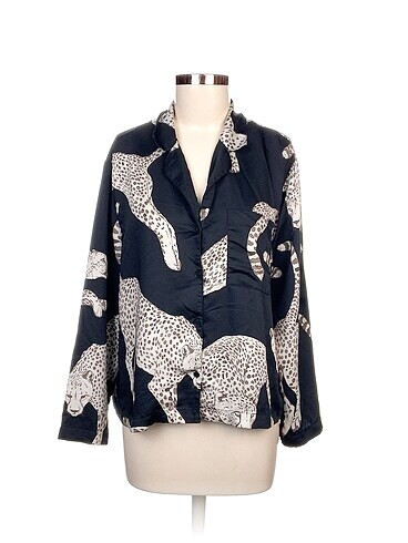H&M Bluz %70 İndirimli.