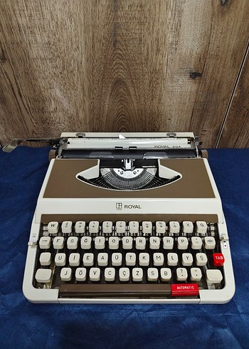 Royal 204 Vintage Daktilo - Görsel 3